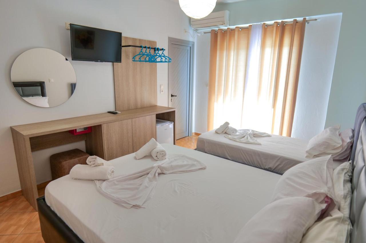 Hotel Driloni Ksamil Esterno foto